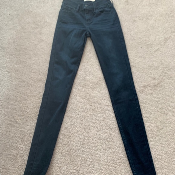 Levi’s skinny jeans (25) - Picture 2 of 4